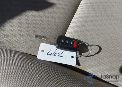 2015 Honda Civic Lx z USA, uszkodzony, nr VIN 2HGFB2F56FH518848